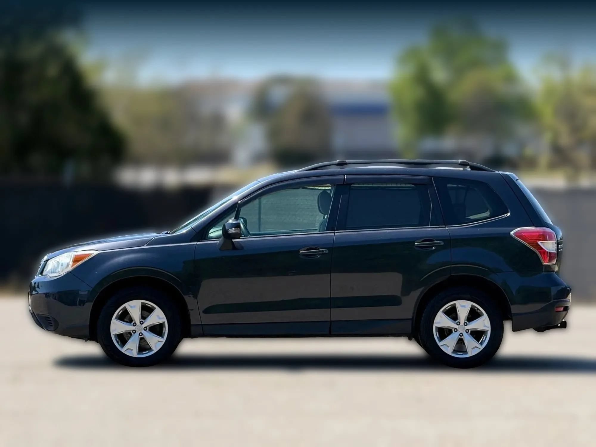 Used 2015 Subaru Forester 2.5i Premium w/ All-Weather Package AWD/4WD image 7