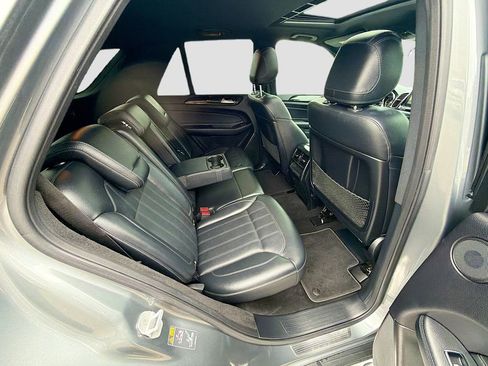 Used 2018 Mercedes-Benz GLE 350 image 31