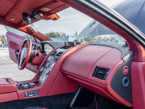 Used 2016 Aston Martin Rapide S image 23