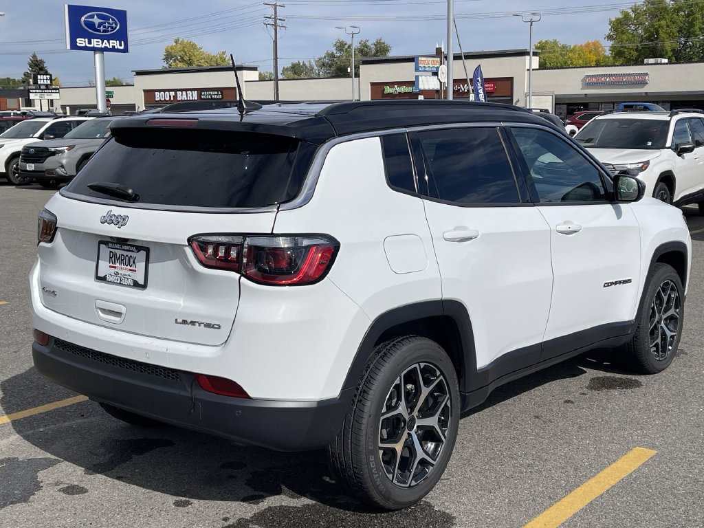 Used 2025 Jeep Compass Limited AWD/4WD image 10