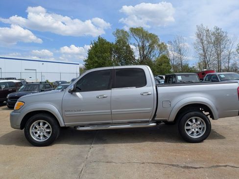 Used 2004 Toyota Tundra SR5 image 8