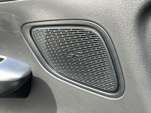 Certified 2025 Mercedes-Benz GLC 300 4MATIC image 39