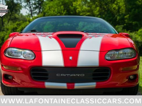 Used 2002 Chevrolet Camaro Z28 w/ SS Performance/Appearance Pkg RWD image 30