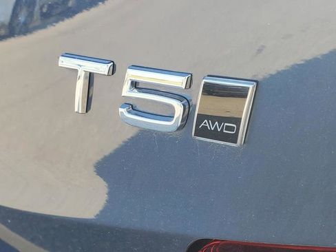 Used 2021 Volvo S60 T5 Inscription AWD/4WD image 8