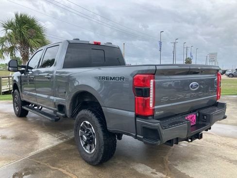 Used 2023 Ford F250 Lariat w/ Lariat Ultimate Package AWD/4WD image 5
