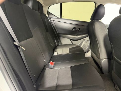 Used 2025 Nissan Sentra SV FWD image 28