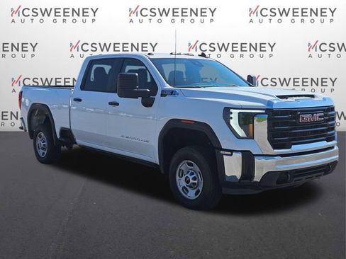 Used 2025 GMC Sierra 2500 Pro AWD/4WD image 7