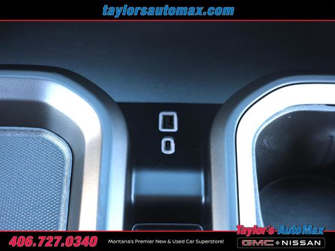 Used 2024 GMC Sierra 3500 Denali Ultimate image 28