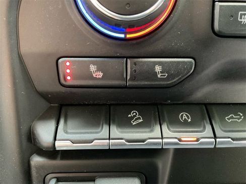 Used 2020 Chevrolet Silverado 1500 LT Trail Boss image 24