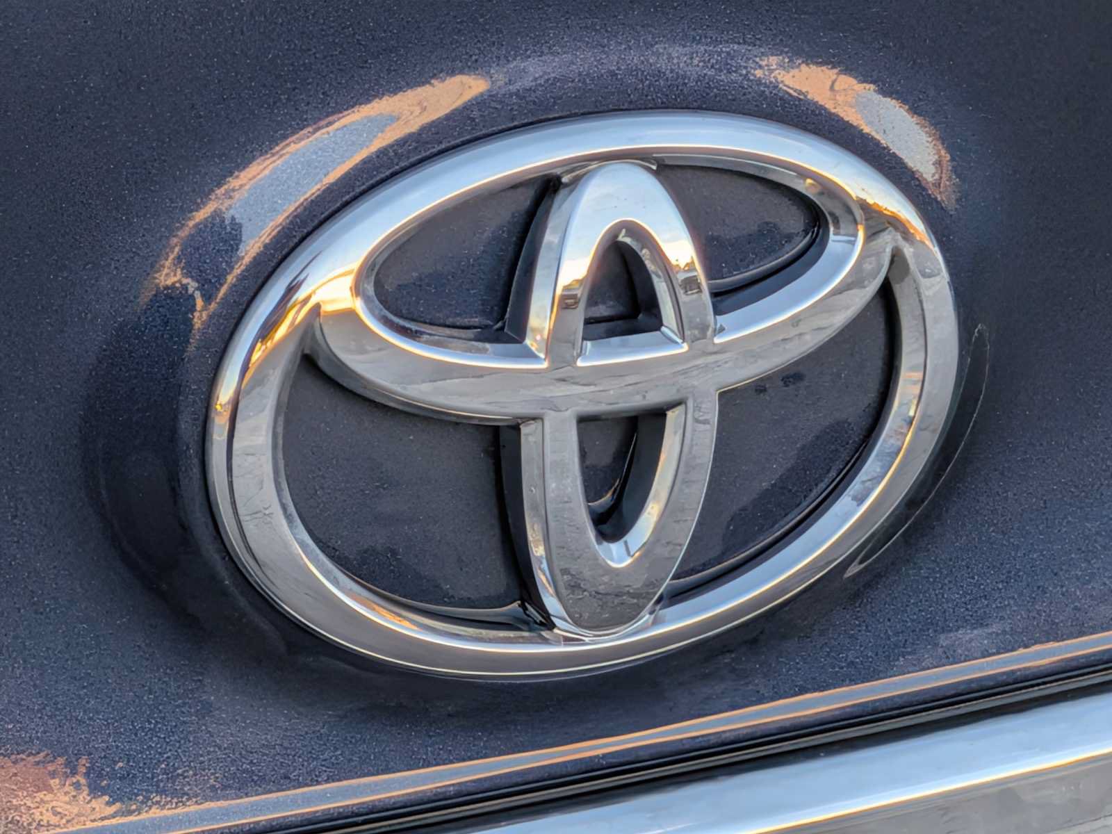 Used 2014 Toyota Avalon XLE FWD image 11