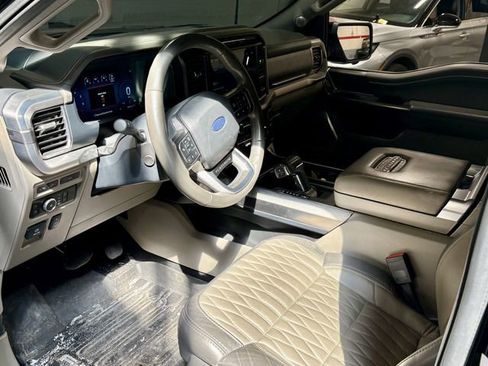 Used 2024 Ford F150 Platinum w/ Equipment Group 703A Plus AWD/4WD image 3