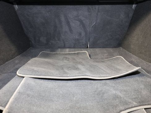 Used 2020 Tesla Model S Long Range Plus image 17