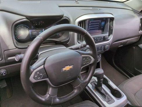 Used 2016 Chevrolet Colorado LT w/ LT Convenience Package RWD image 14