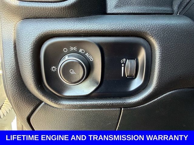 Used 2023 RAM 2500 Tradesman AWD/4WD image 33