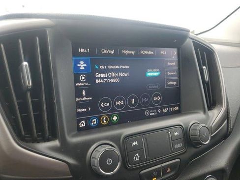 Used 2022 GMC Terrain AT4 image 25