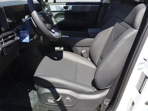 New 2026 Hyundai Santa Fe SEL image 11