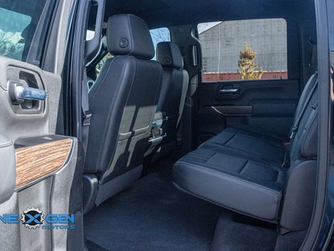 Used 2022 Chevrolet Silverado 3500 High Country image 24