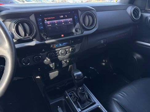 Used 2019 Toyota Tacoma TRD Pro image 26