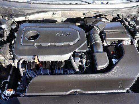Used 2016 Hyundai Sonata SE image 32