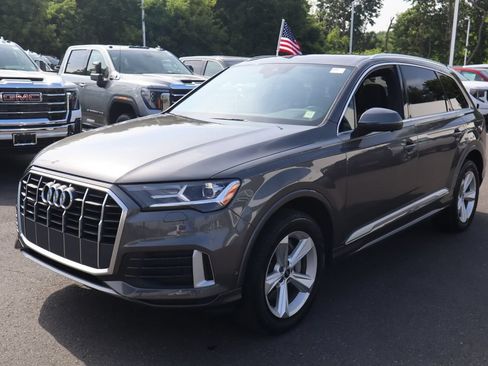 Used 2021 Audi Q7 2.0T Premium w/ Convenience Package AWD/4WD image 8