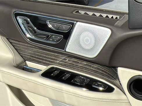 Used 2023 Lincoln Navigator Black Label image 45