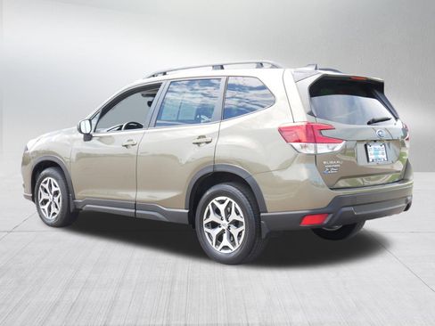 Certified 2024 Subaru Forester Premium AWD/4WD image 5