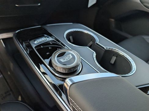 New 2026 Cadillac Lyriq Sport AWD/4WD image 28