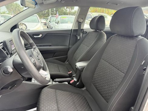 Used 2018 Kia Rio S FWD image 12