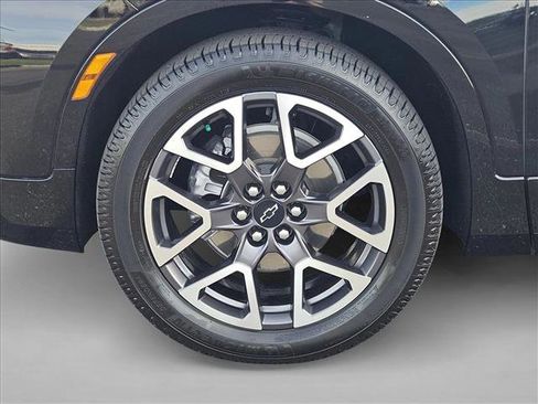 Used 2024 Chevrolet Blazer RS w/ Enhanced Convenience Package image 24