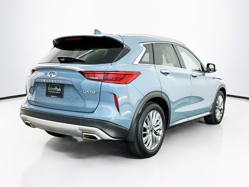 Used 2023 INFINITI QX50 Luxe AWD/4WD image 9