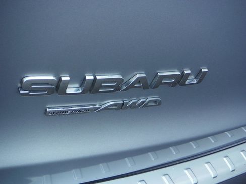 Used 2019 Subaru Ascent Premium AWD/4WD image 8
