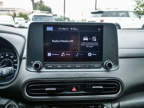 Certified 2022 Hyundai Kona SEL AWD/4WD image 15