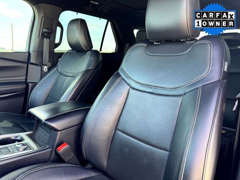 Used 2020 Ford Explorer ST w/ ST Street Pack image 13