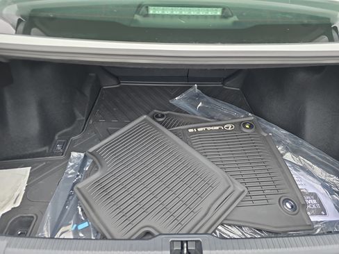 Used 2025 Lexus IS 350 F Sport image 13