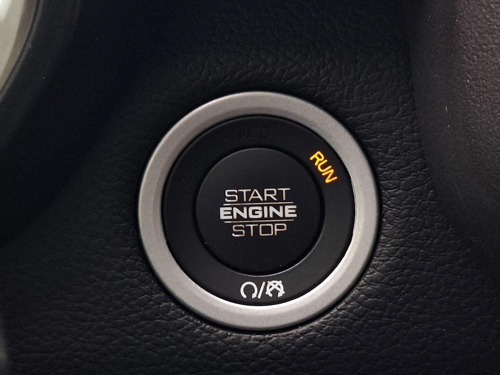 Used 2021 RAM 1500 Big Horn AWD/4WD image 25