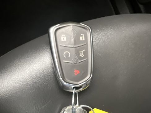 Used 2023 Cadillac XT6 Sport w/ Technology Package image 32