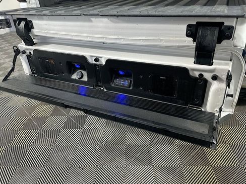 Used 2020 GMC Sierra 1500 SLT w/ SLT Premium Plus Package image 41