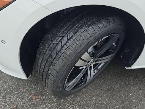 New 2025 Mercedes-Benz C 300 Sedan image 32