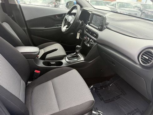 Used 2020 Hyundai Kona SE FWD image 12
