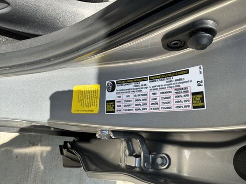 Used 2025 Toyota RAV4 XLE w/ Convenience Package image 35