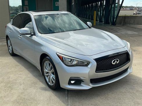 Used 2015 INFINITI Q50 AWD w/ Moonroof Package image 9