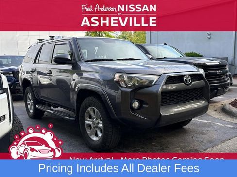 Used 2016 Toyota 4Runner SR5 RWD image 1