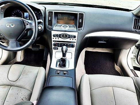 Used 2009 INFINITI G37 Journey w/ Premium Pkg RWD image 14