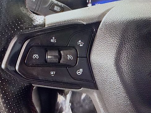 Used 2024 Chevrolet Trax RS w/ Driver Confidence Package FWD image 14