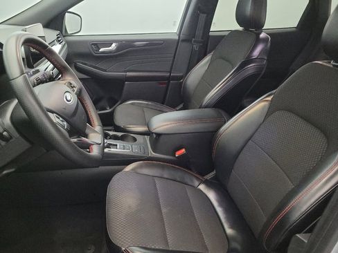 Used 2024 Ford Escape ST-Line image 17