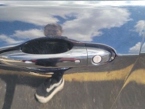 Used 2021 Jeep Compass Latitude w/ Sun and Sound Group image 11