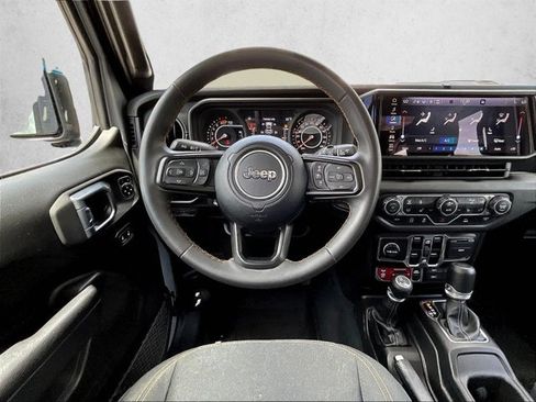 Used 2024 Jeep Wrangler Unlimited Sport AWD/4WD image 7