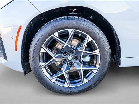 Used 2026 BMW X3 xDrive30i image 9