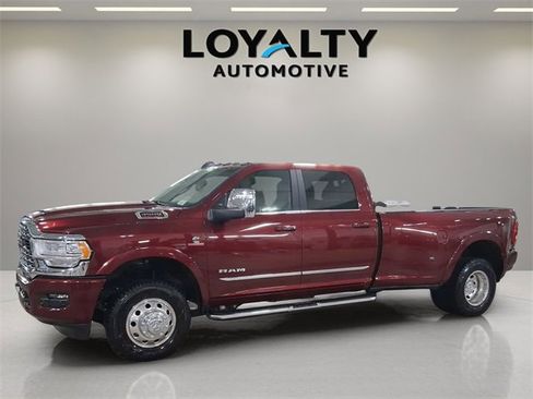 Used 2024 RAM 3500 Limited image 1