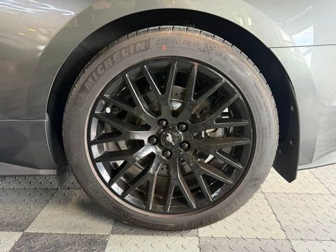 Used 2019 Ford Mustang GT Premium w/ GT Performance Package RWD image 25